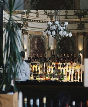 restaurantbar-n